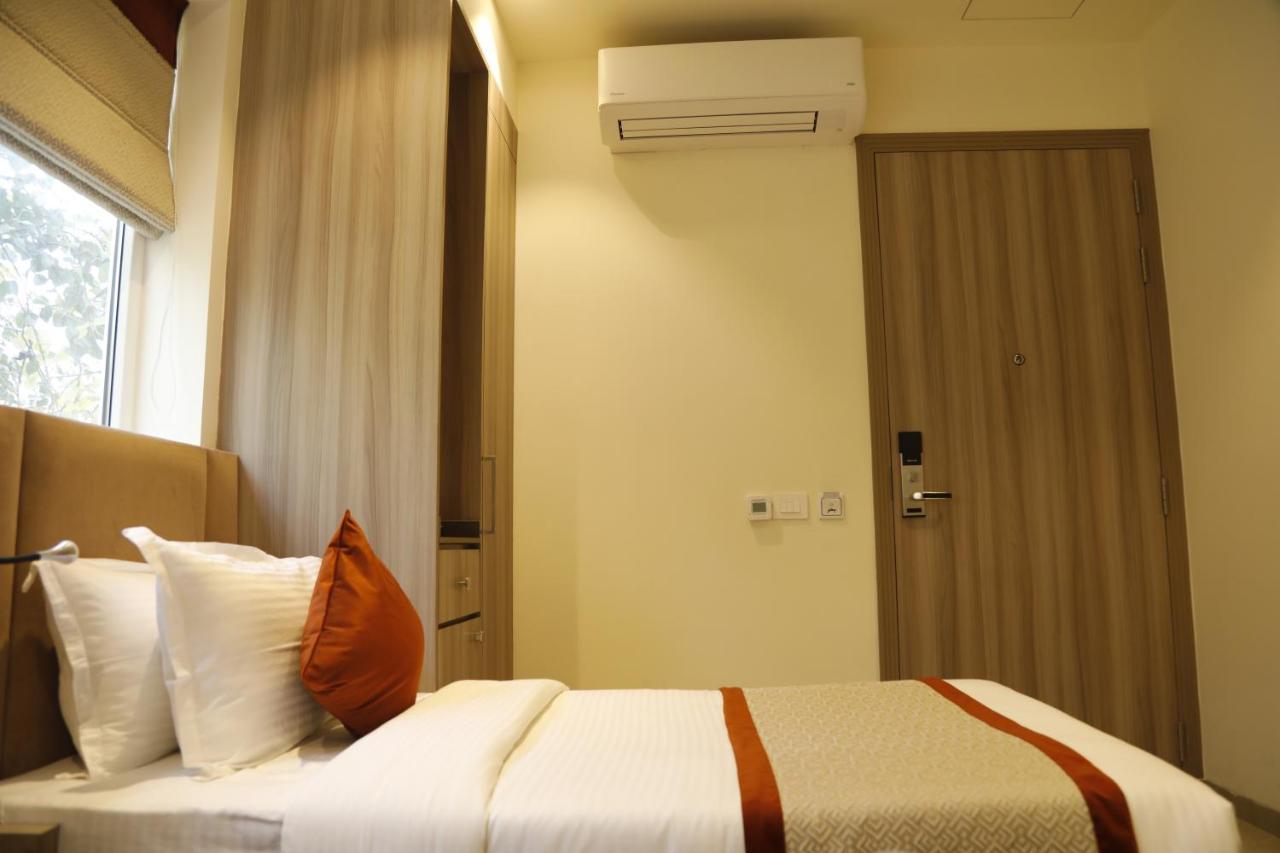 Hotel The Royal Vista Varanasi Ngoại thất bức ảnh