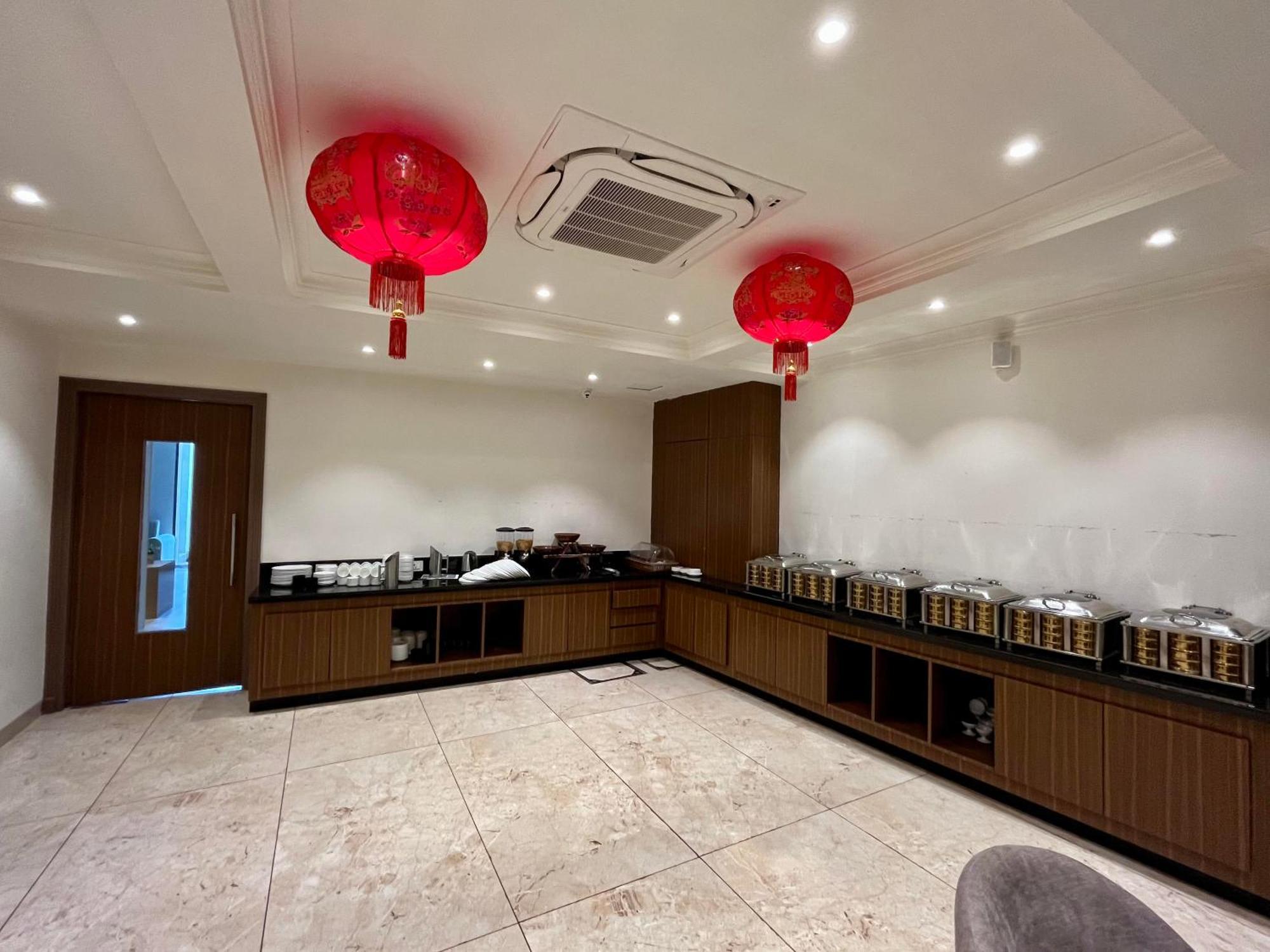 Hotel The Royal Vista Varanasi Ngoại thất bức ảnh