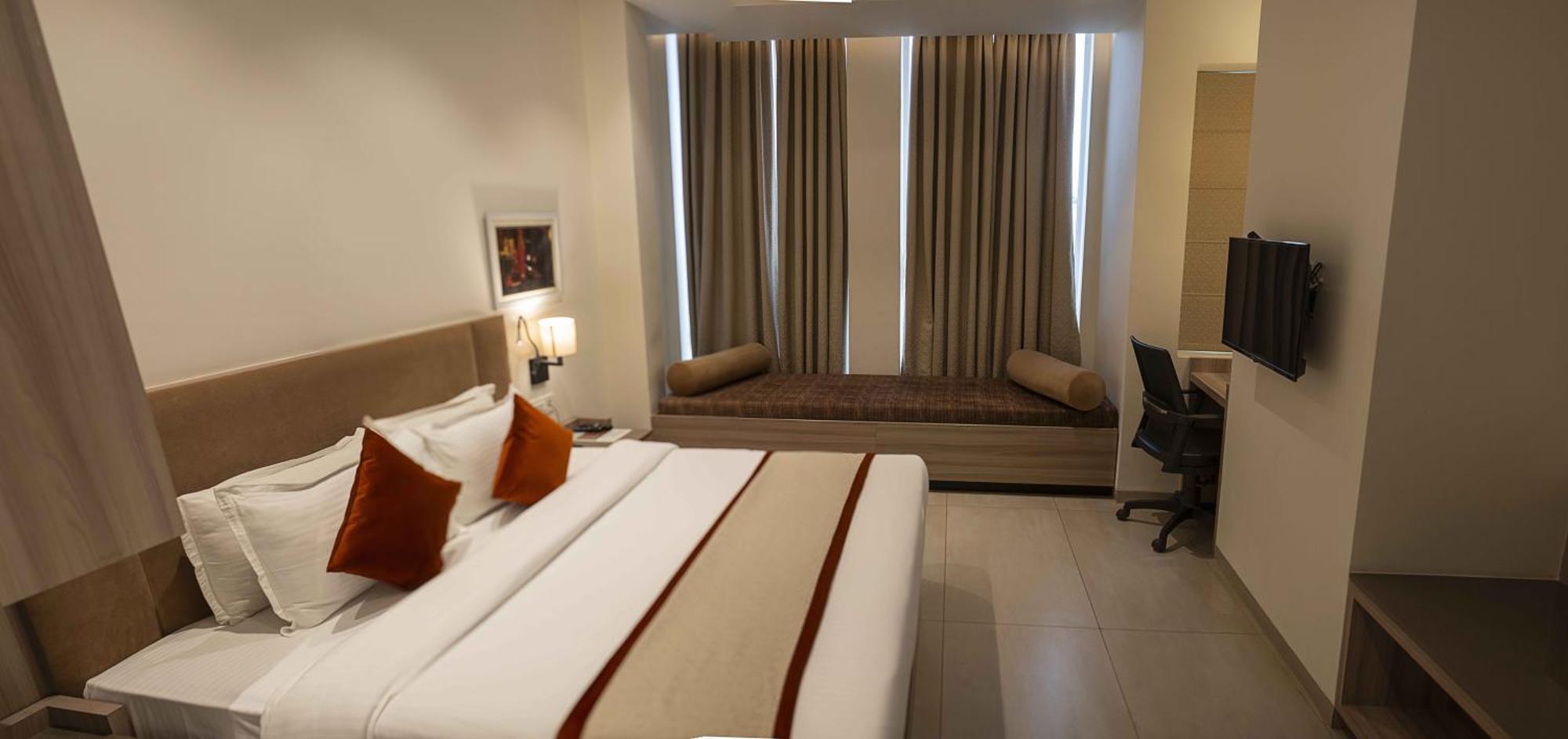 Hotel The Royal Vista Varanasi Ngoại thất bức ảnh